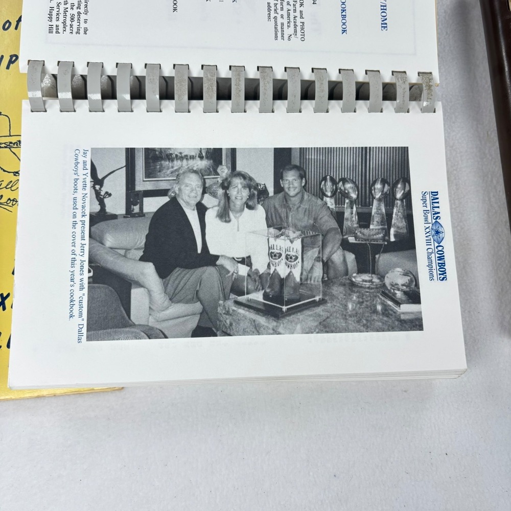 Lot of 6 - Church Cookbooks‎ + Dallas Cowboys Wives Recipes Cook Book Homecooked - Picture 4 of 5